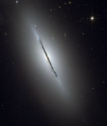 M102 visto por Hubble M102