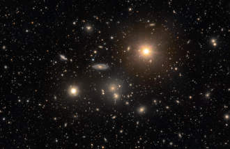 Click en la imagen para verla más grande El Cúmulo de Galaxias de Hydra