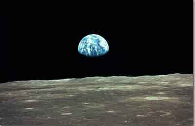 La Tierra vista desde la Luna La Tierra vista desde la Luna