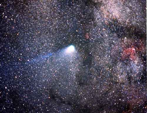 Cometa Halley cruzando la Vía Lactea, visto desde un avión el 8 de Abril de 1986 Cometa Halley