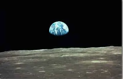 La Tierra vista desde la Luna La Tierra vista desde la Luna