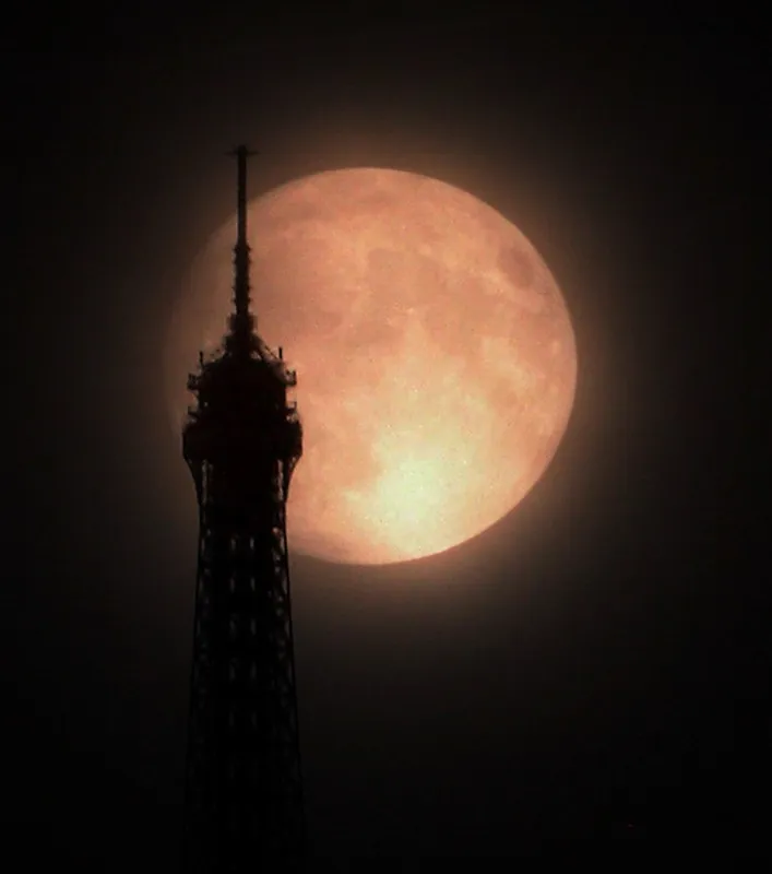 Última Superluna en París