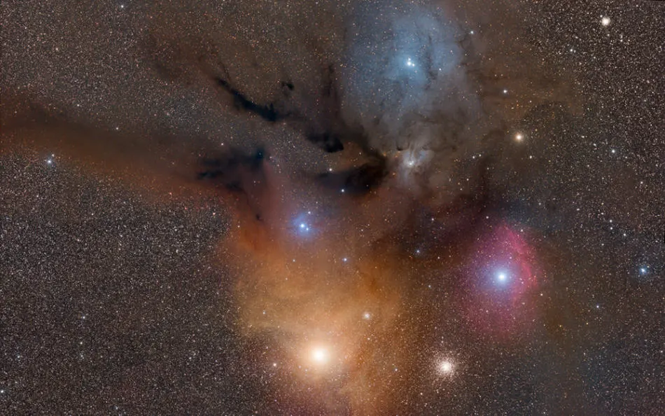 Las coloridas Nubes cerca de Rho Ophiuchi