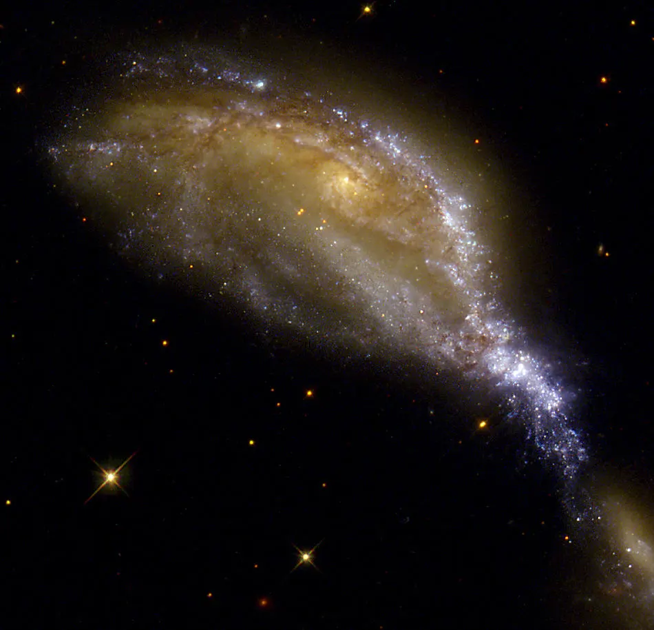 Una colisión galáctica en NGC 6745