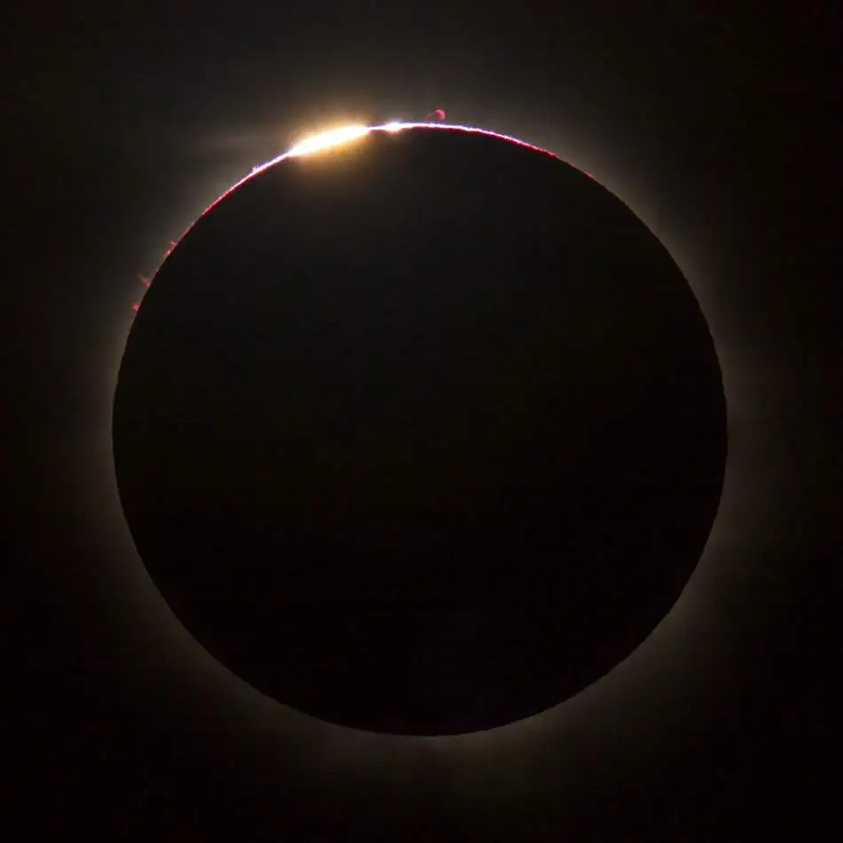 Eclipse Solar sobre Queensland