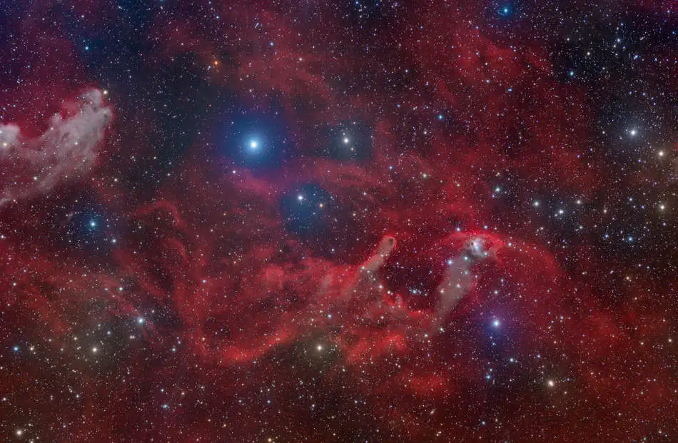 NGC 1788 y los Pelillos de la Bruja