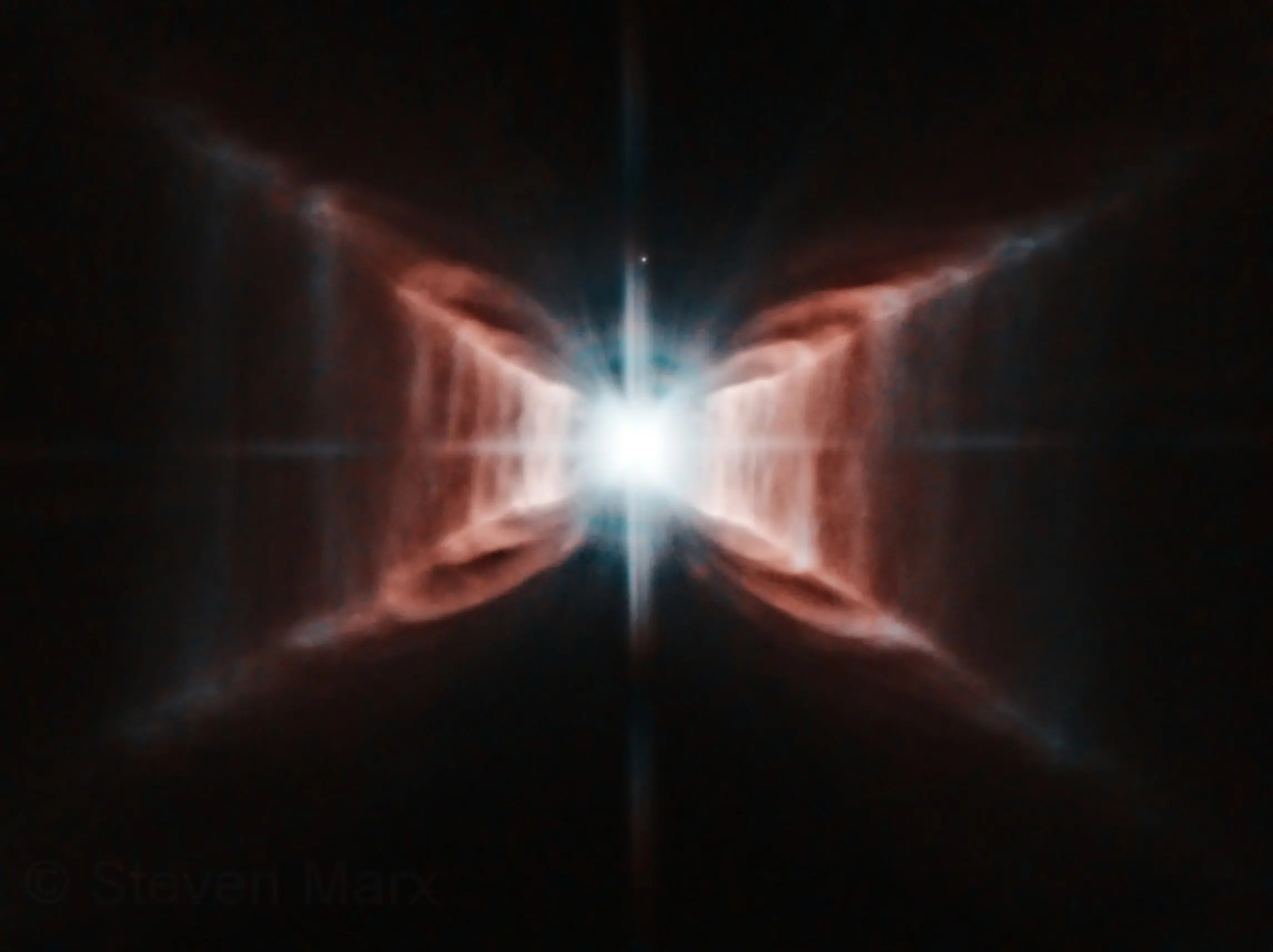 21 de mayo de 2013: La Nebulosa del Rectángulo Rojo