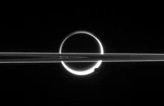 Saturno, Titán, Anillos y Neblina
